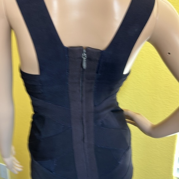 Imperfect Herve Leger Dresd - Picture 5 of 8